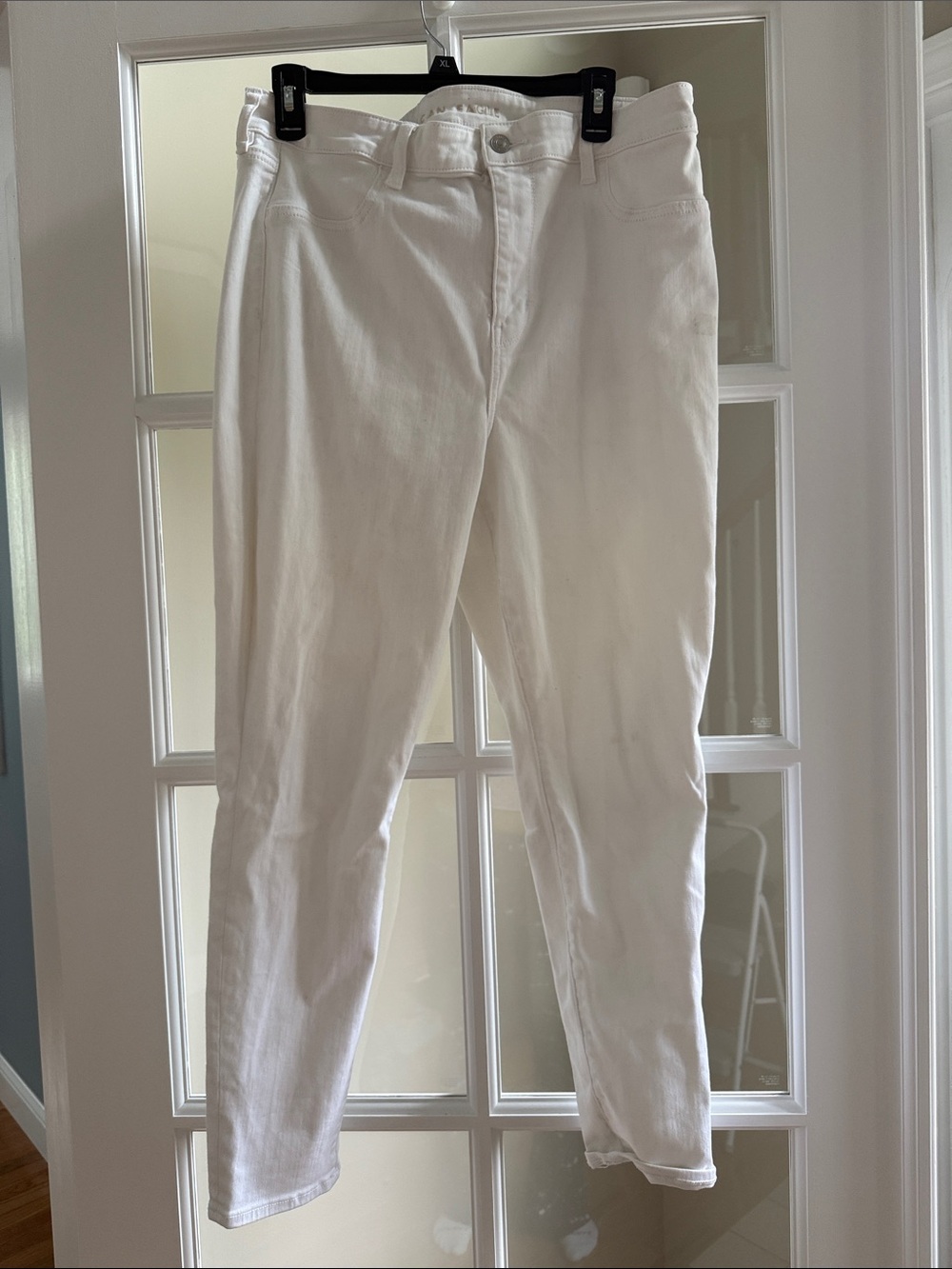 Women's White High-Rise Jeggings